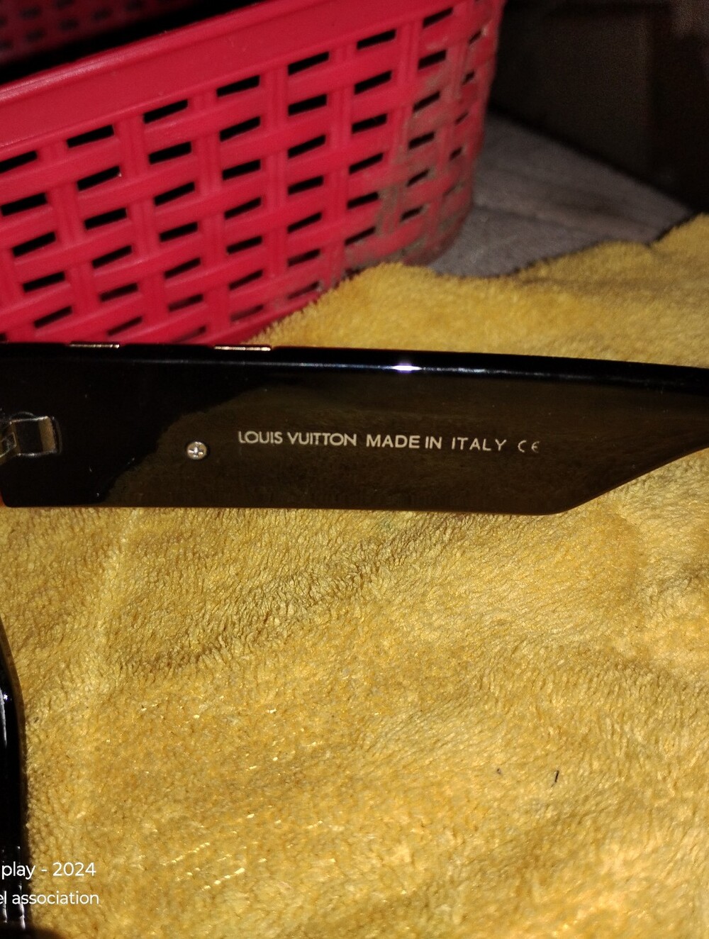 Louis Vuitton Black Sunglasses with Gold LV Logo Accent Does Not Come W Box , - Picture 4 of 11